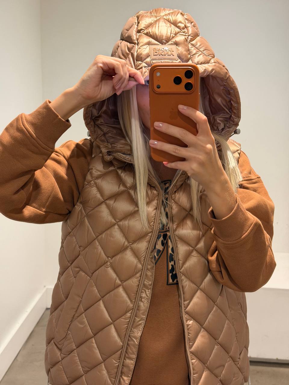 DKNY 🏷️ 72$ (на Насте S)