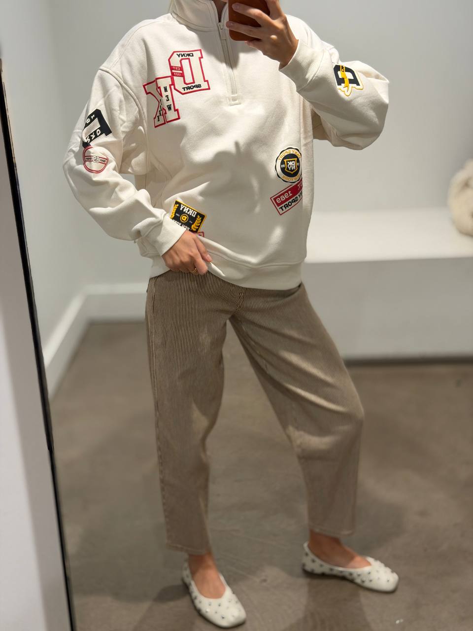 DKNY