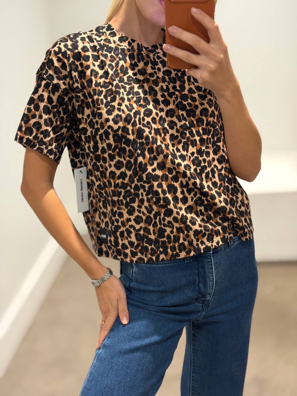 DKNY