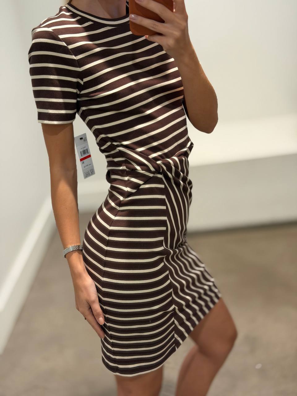 DKNY 🏷️ 56$ на Насте XXS