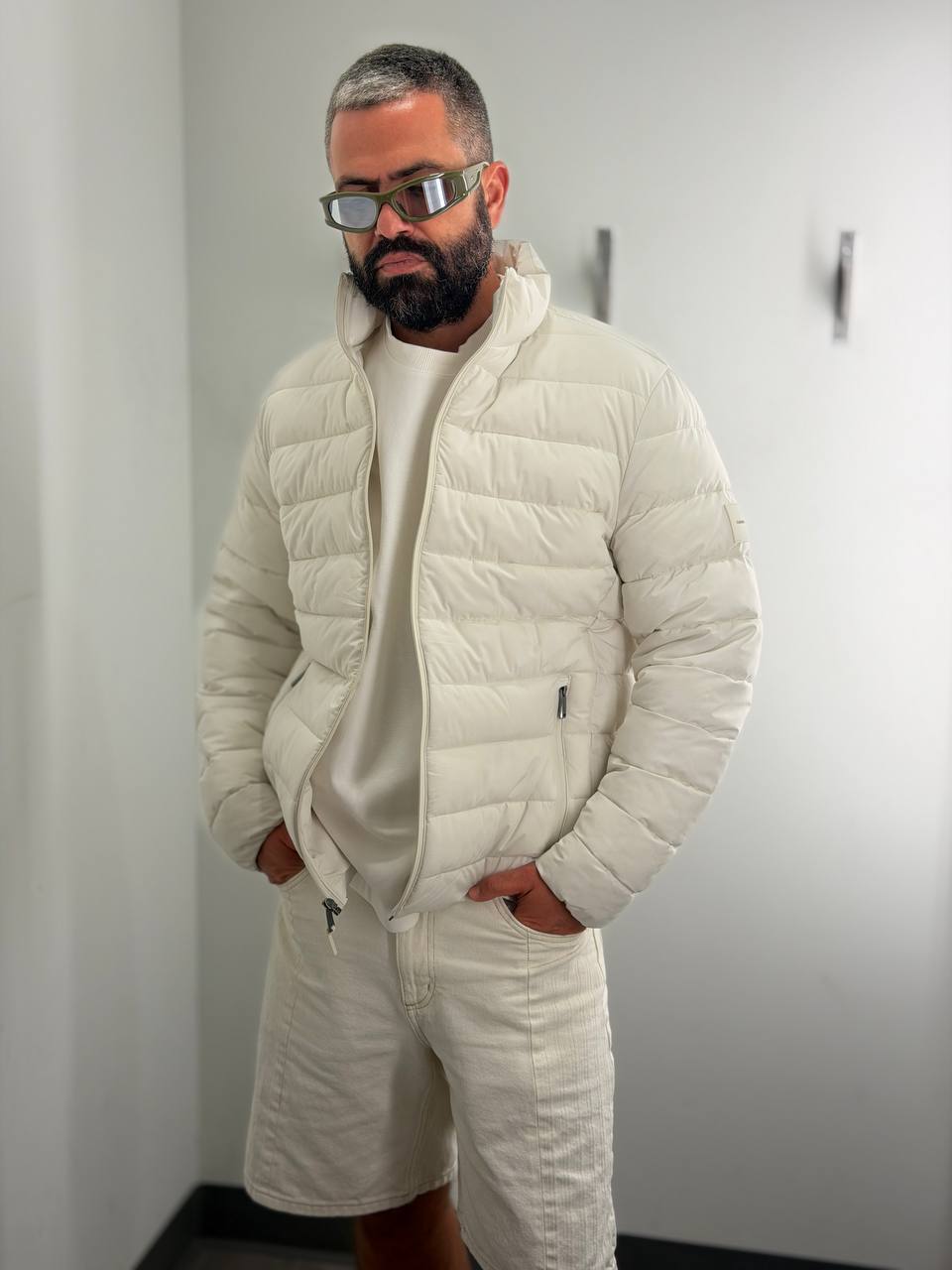 CALVIN KLEIN 🏷️ 61$