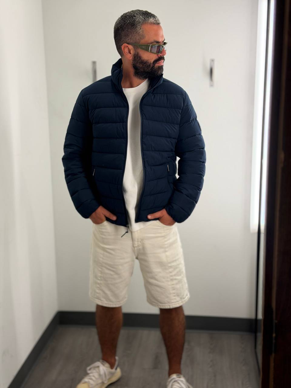 CALVIN KLEIN 🏷️ 61$