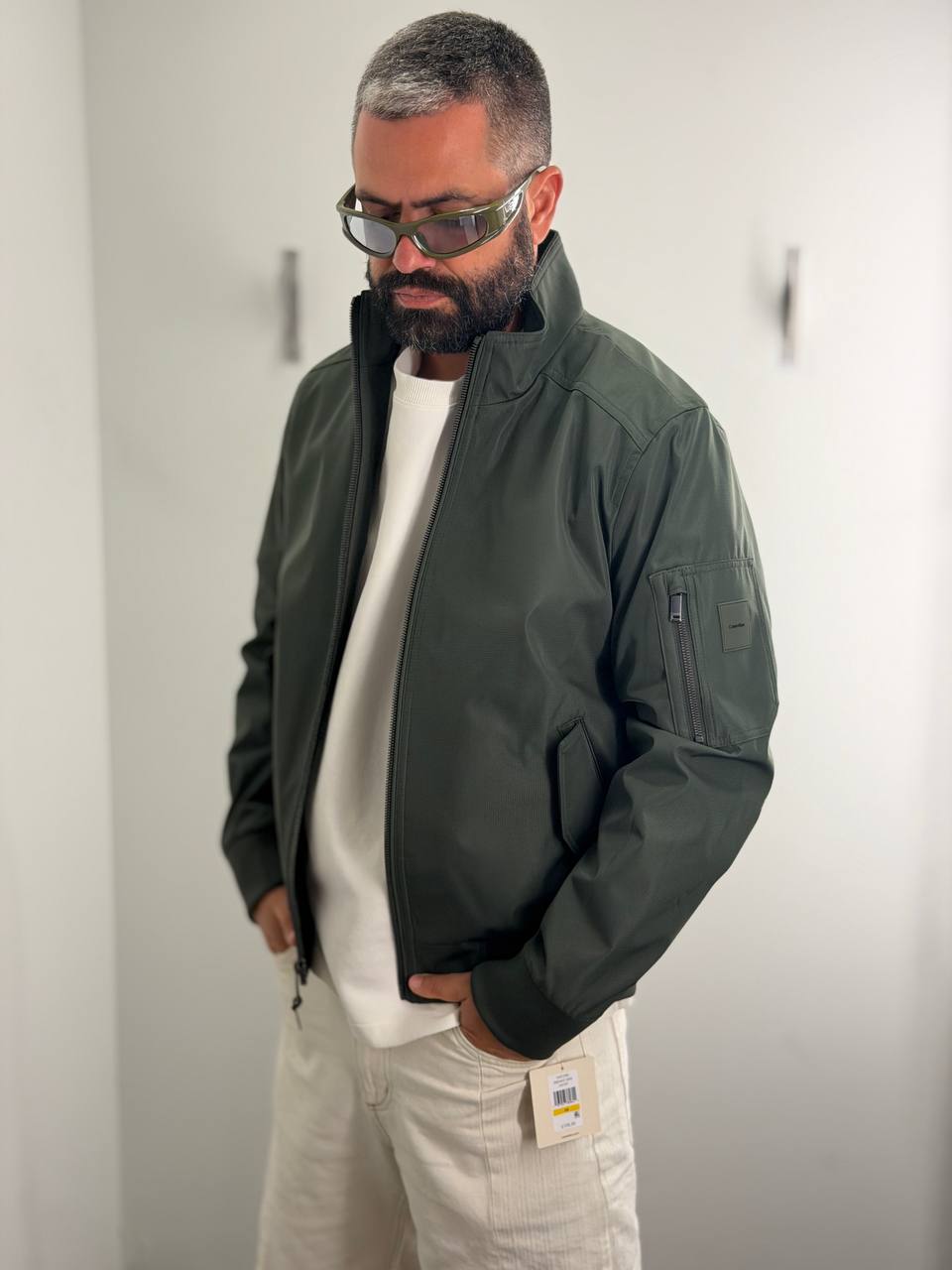 CALVIN KLEIN 🏷️ 61$