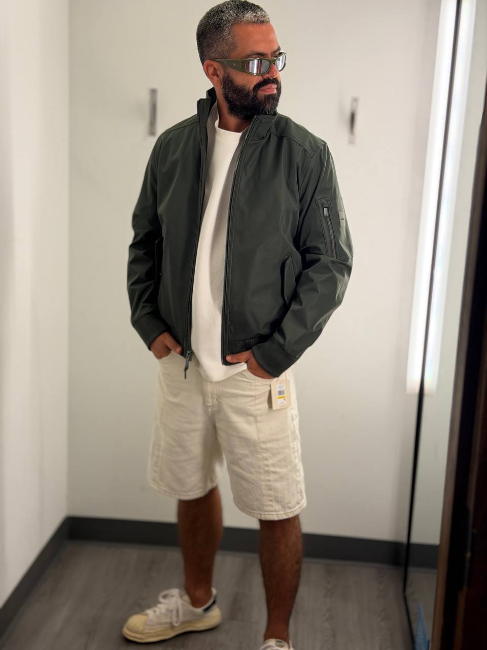 CALVIN KLEIN 🏷️ 61$