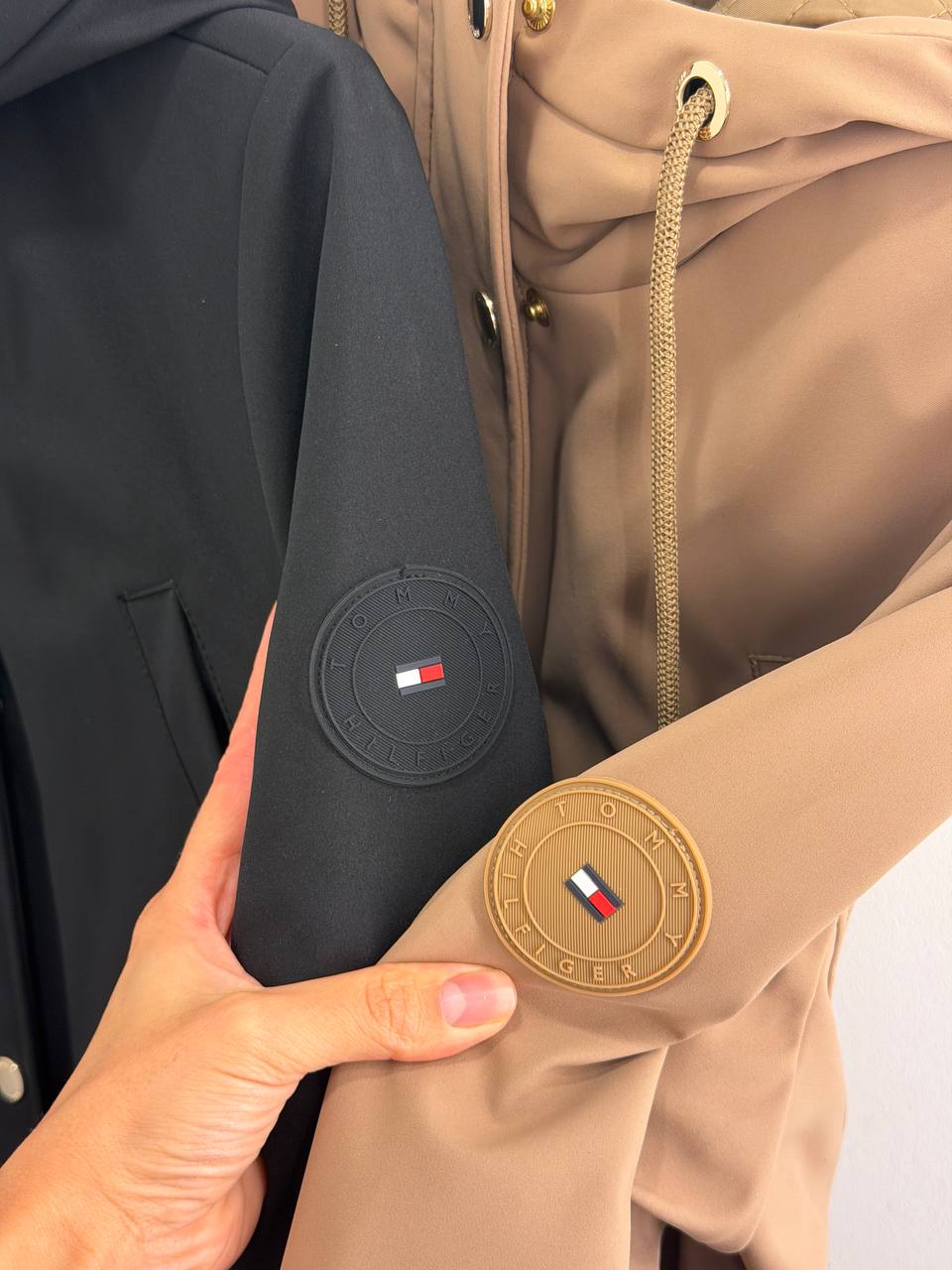 TOMMY HILFIGER 🏷️ 81$