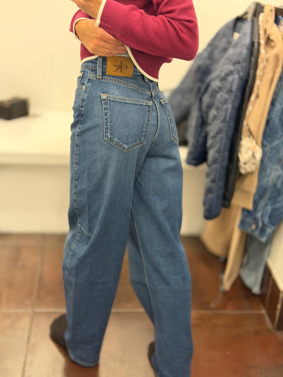 CALVIN KLEIN 🏷️ 73$