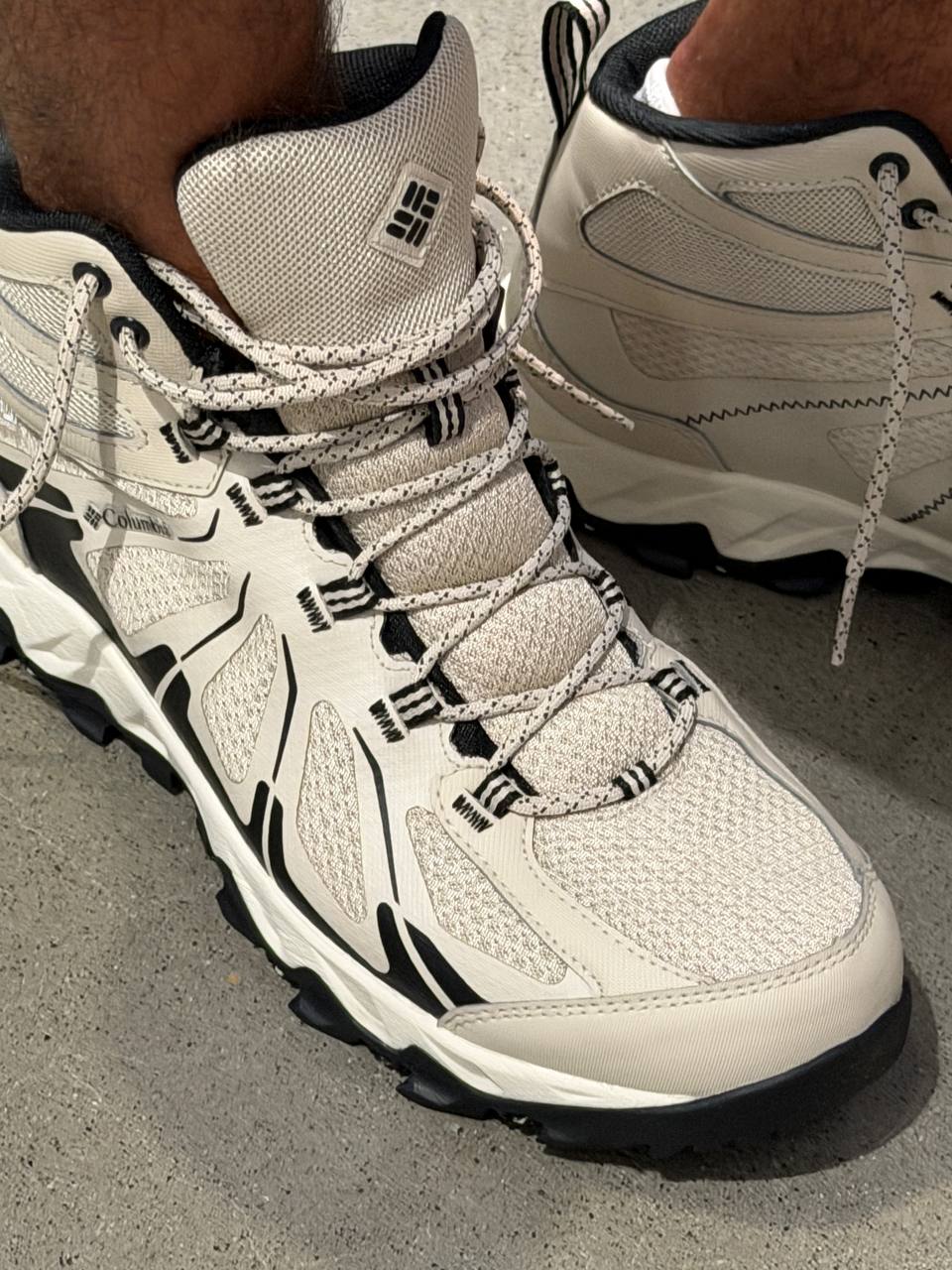 COLUMBIA 🏷️ 93$