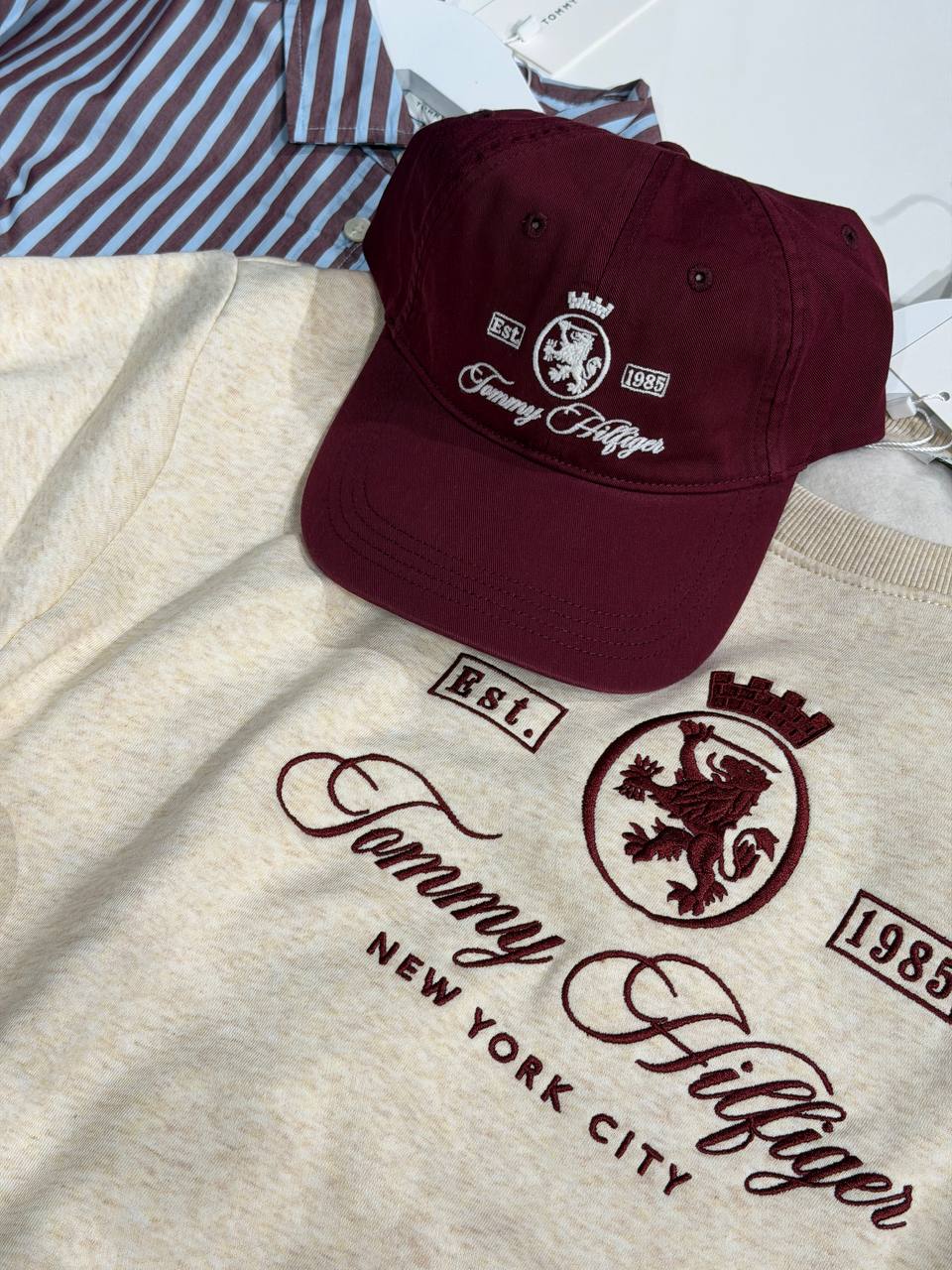TOMMY HILFIGER