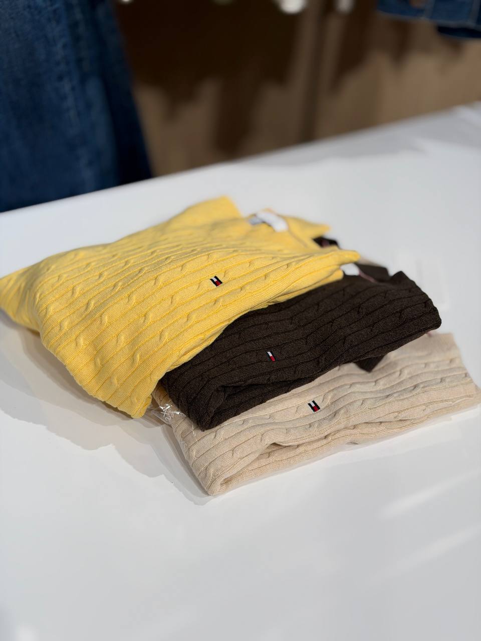 TOMMY HILFIGER 🏷️ 56$