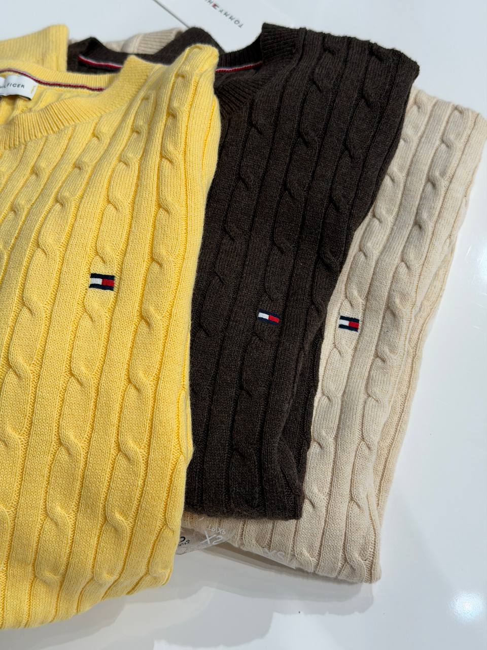 TOMMY HILFIGER 🏷️ 56$