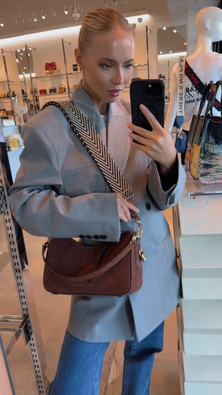 MARC JACOBS