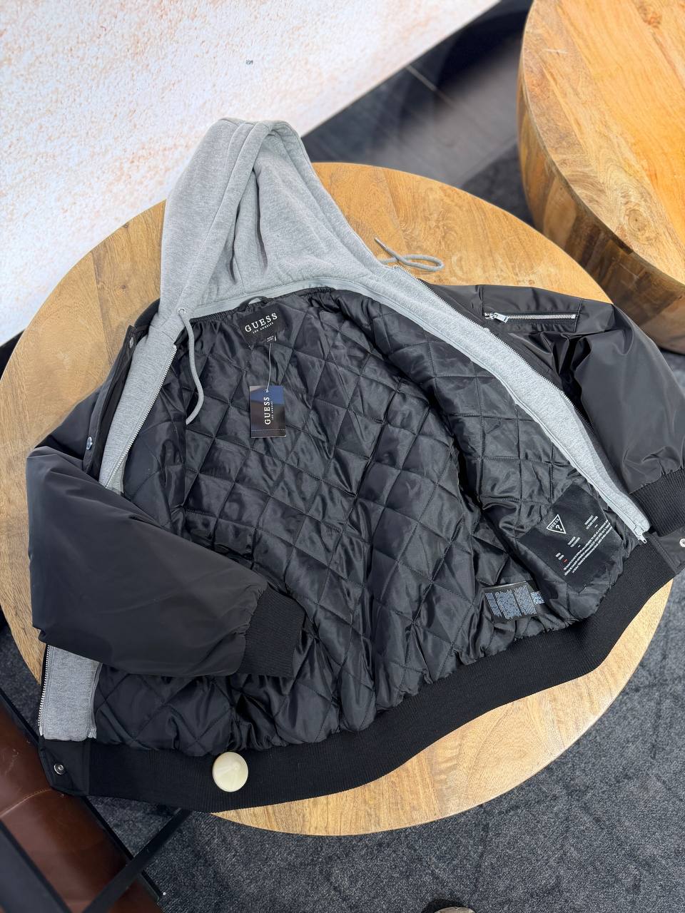 GUESS 🏷️ 86$