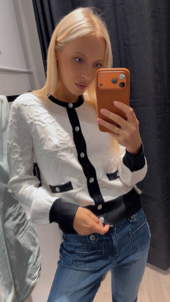 KARL LAGERFELD 🏷️ 86$
