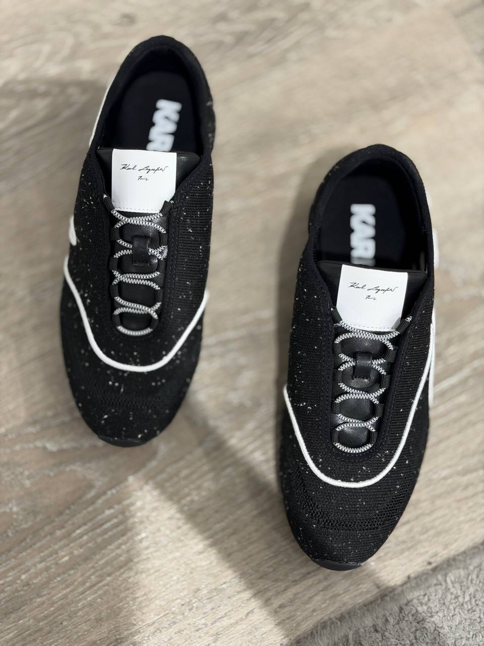 KARL LAGERFELD 🏷️ 110$