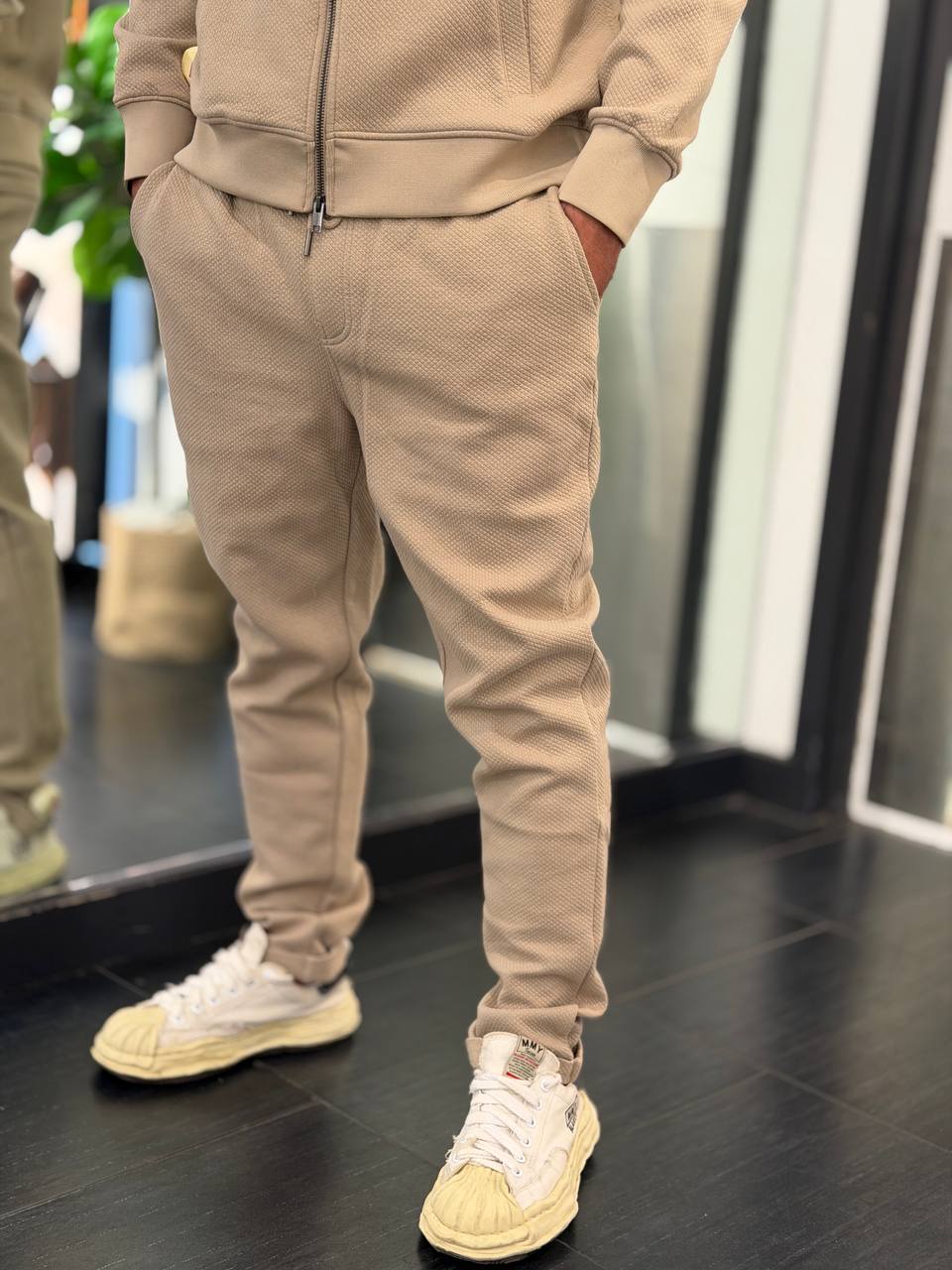 GUESS