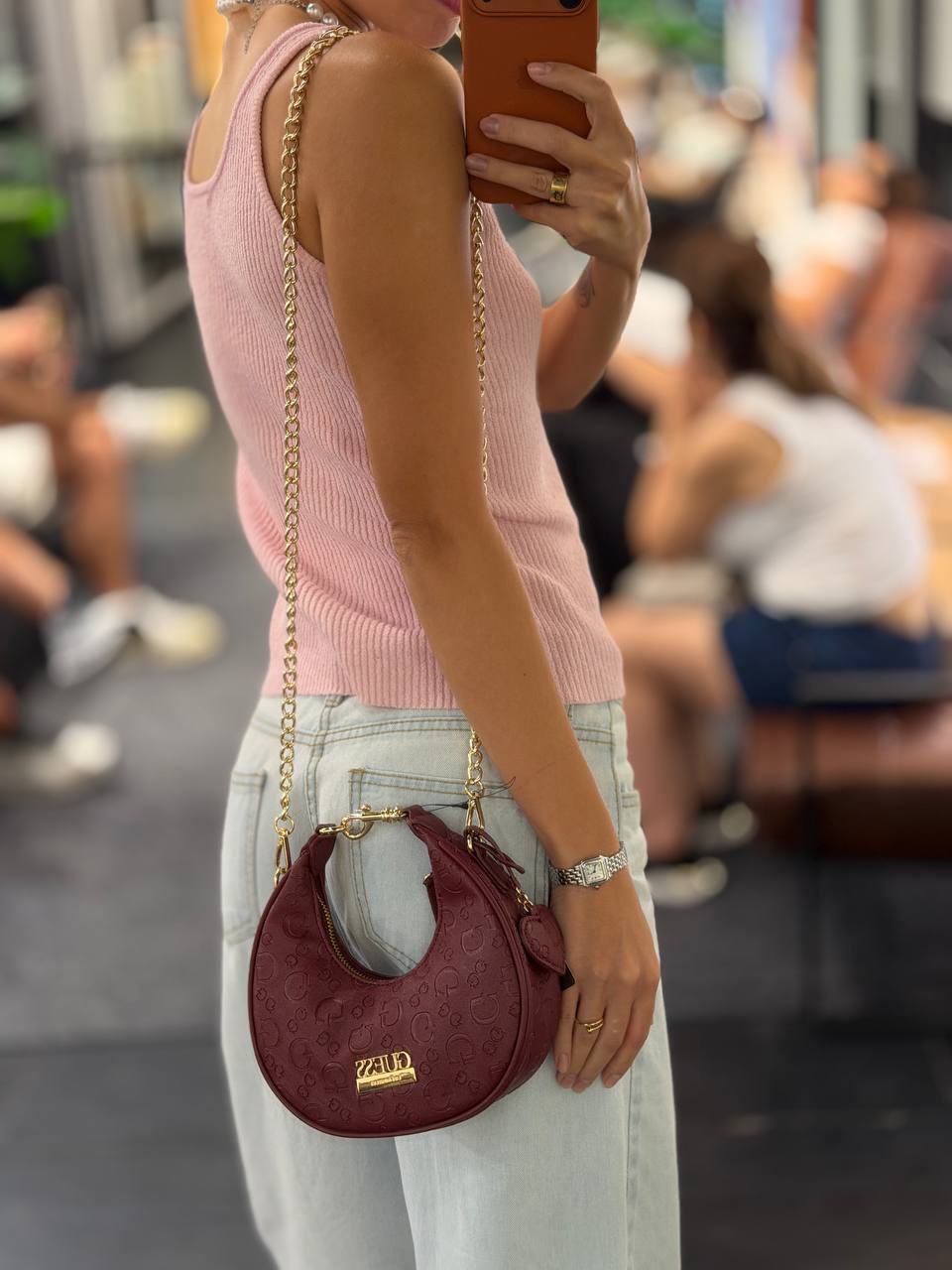 GUESS 🏷️ 45$