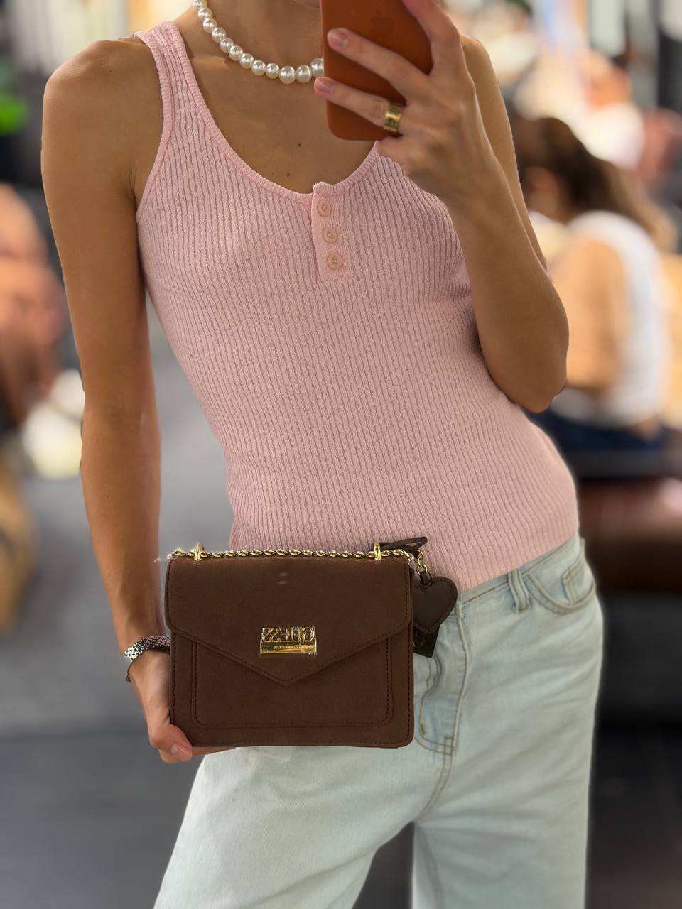 GUESS 🏷️ 45$
