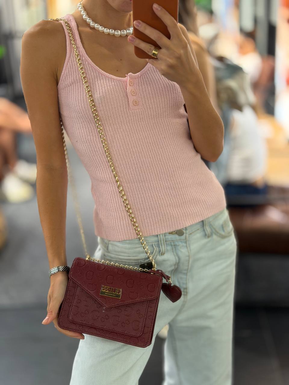 GUESS 🏷️ 45$