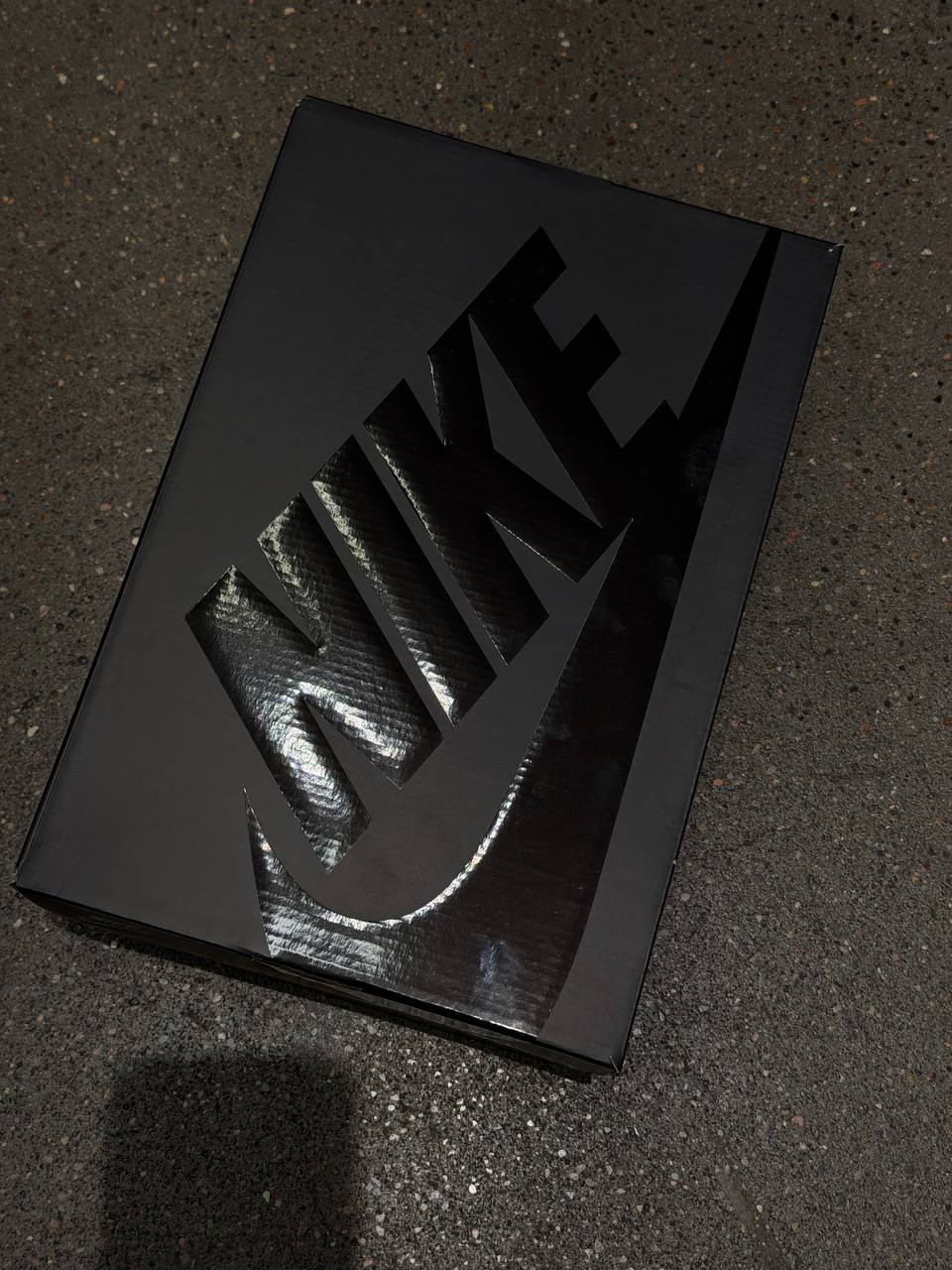 NIKE 🏷️ 64$