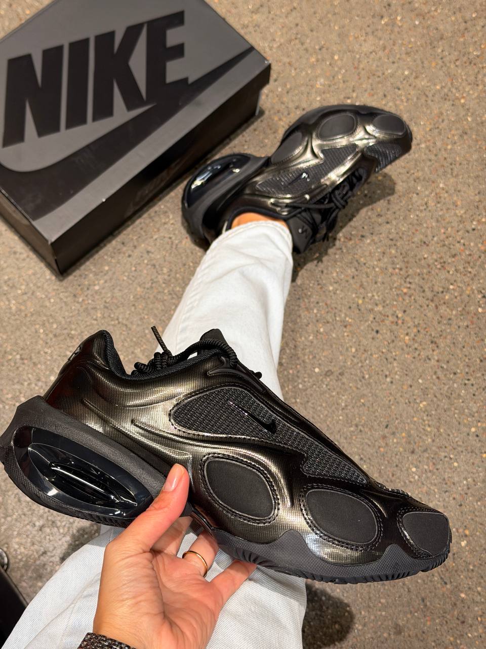 NIKE 🏷️ 64$