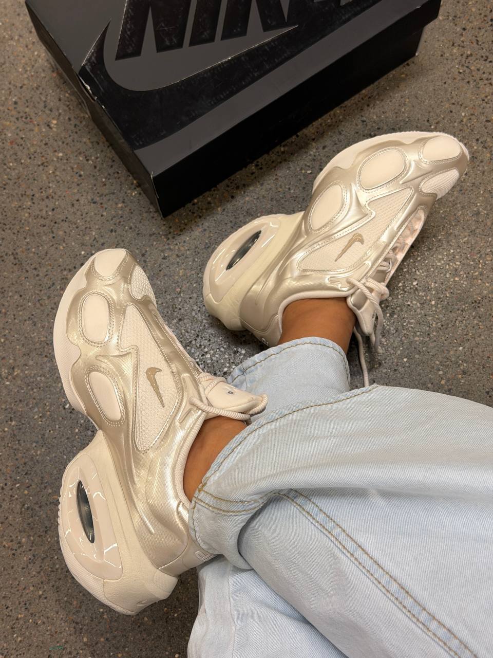 NIKE 🏷️ 64$