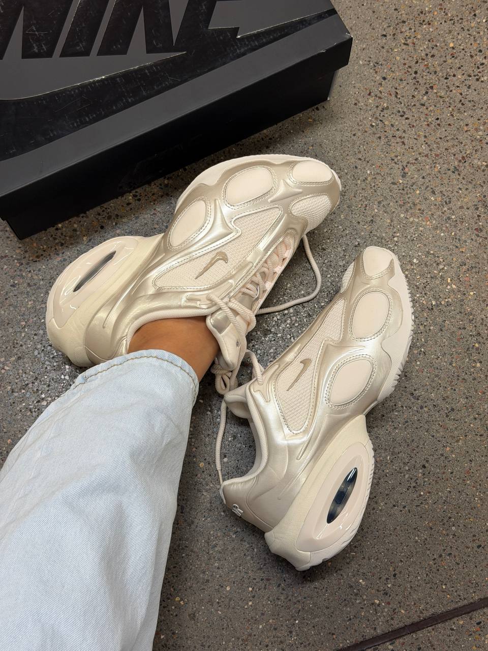 NIKE 🏷️ 64$