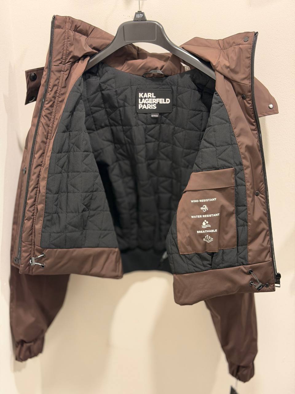 KARL LAGERFELD 🏷️81$