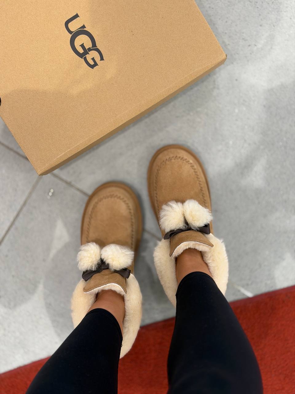 UGG 🏷️ 122$