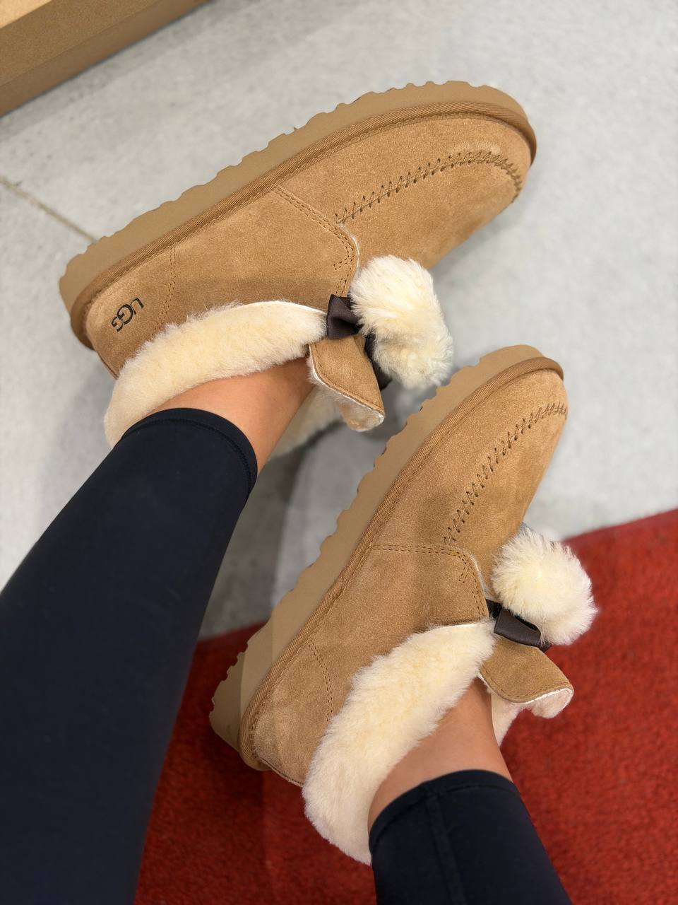 UGG 🏷️ 122$