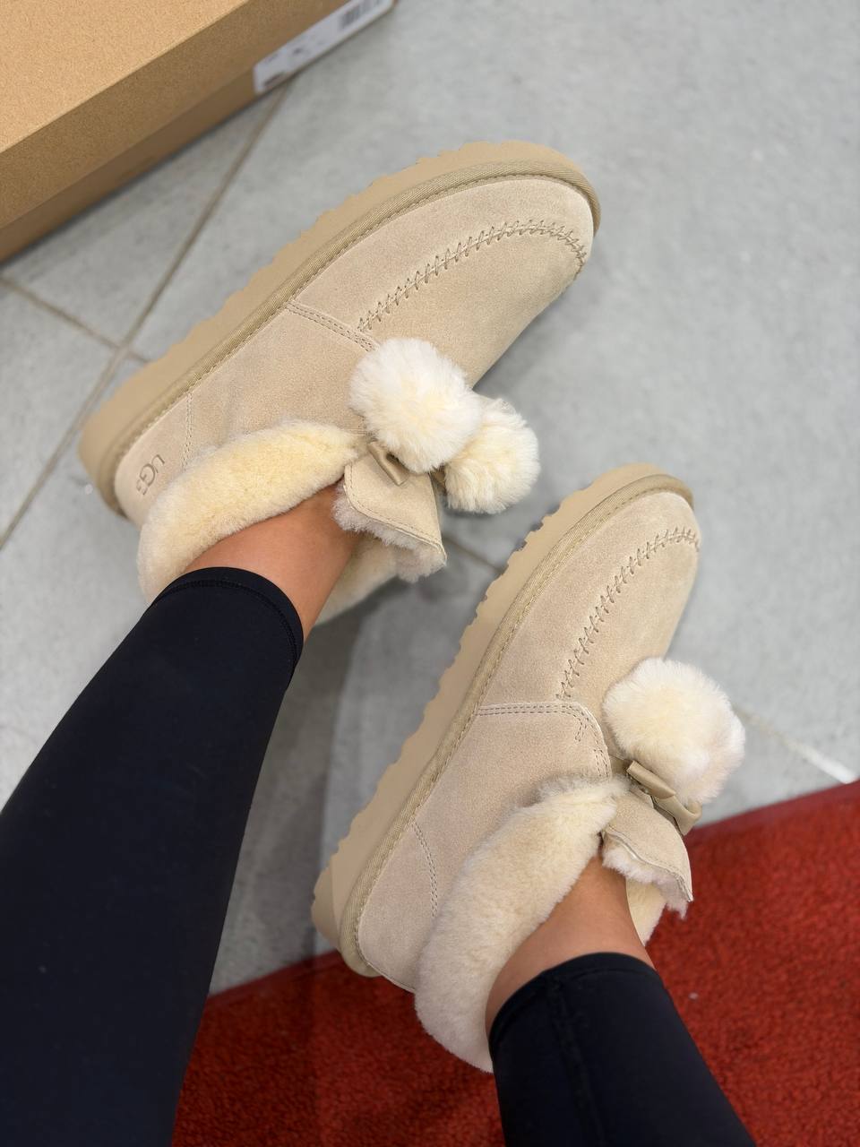 UGG 🏷️ 122$