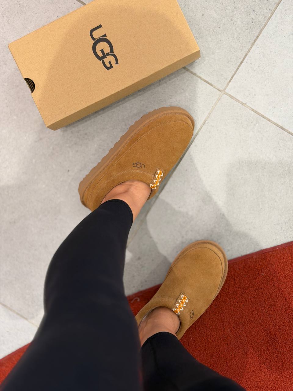 UGG 🏷️ 130$