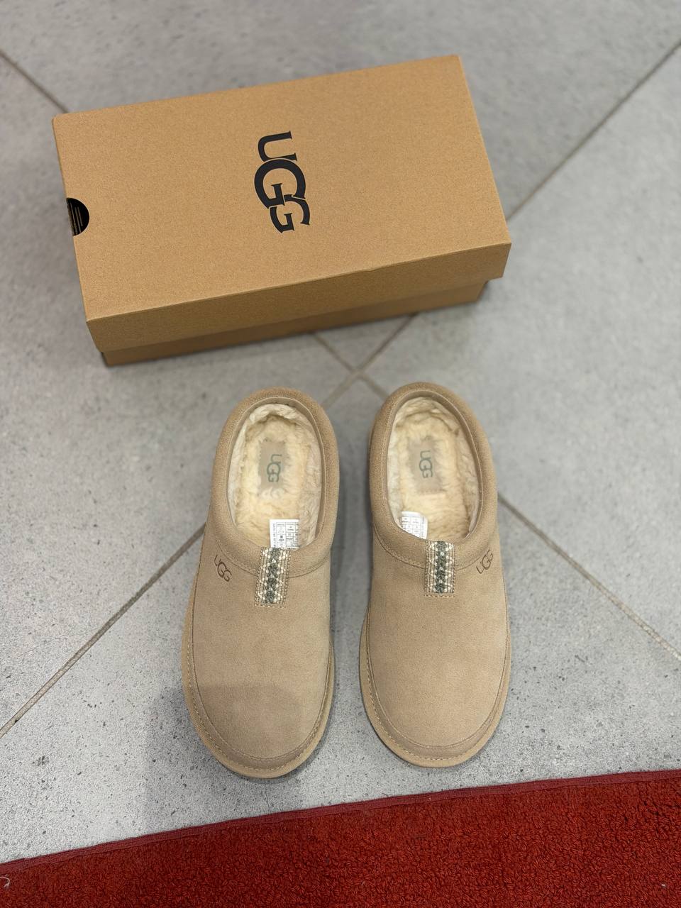 UGG 🏷️ 130$