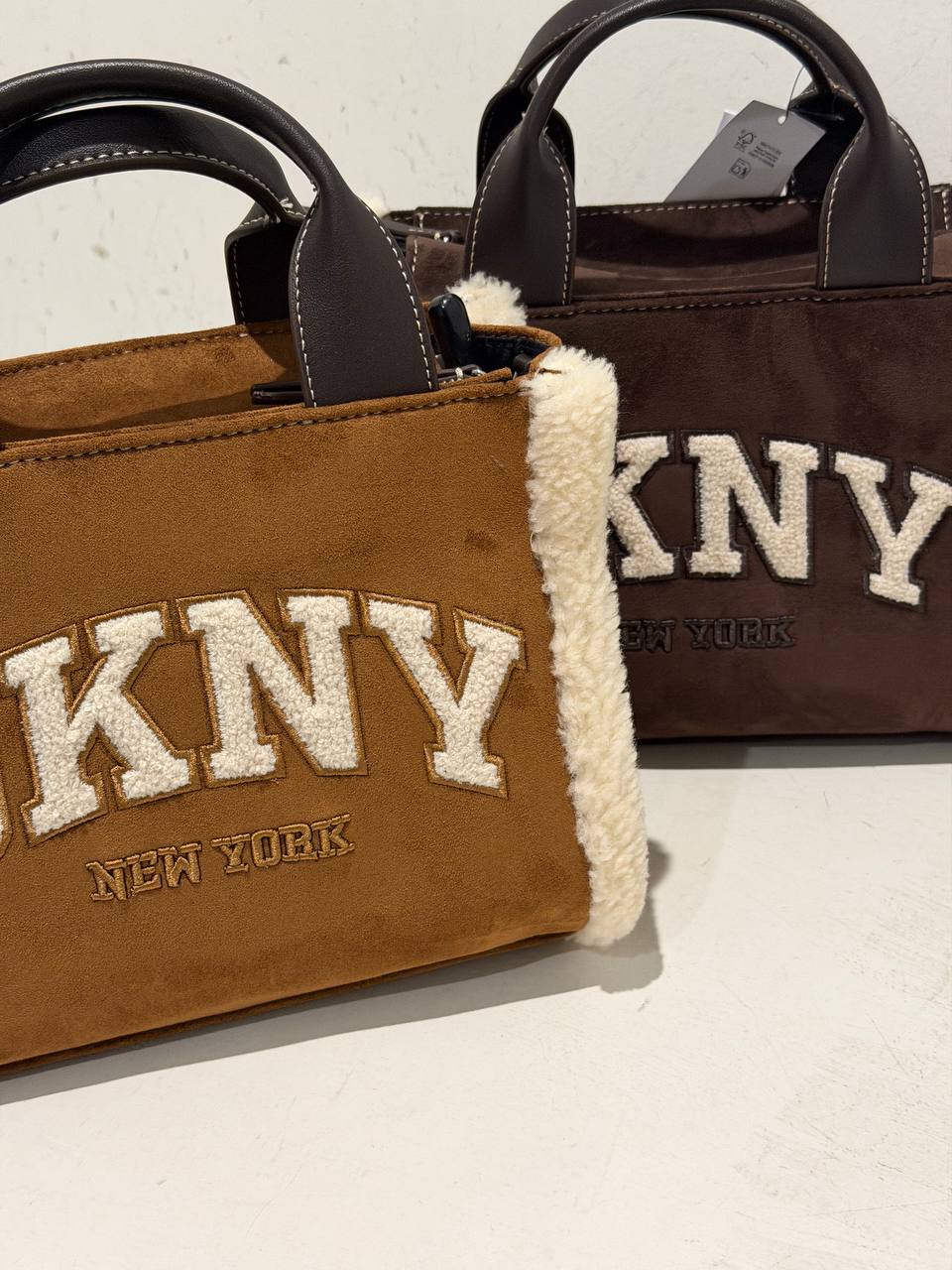 DKNY 🏷️ 78$