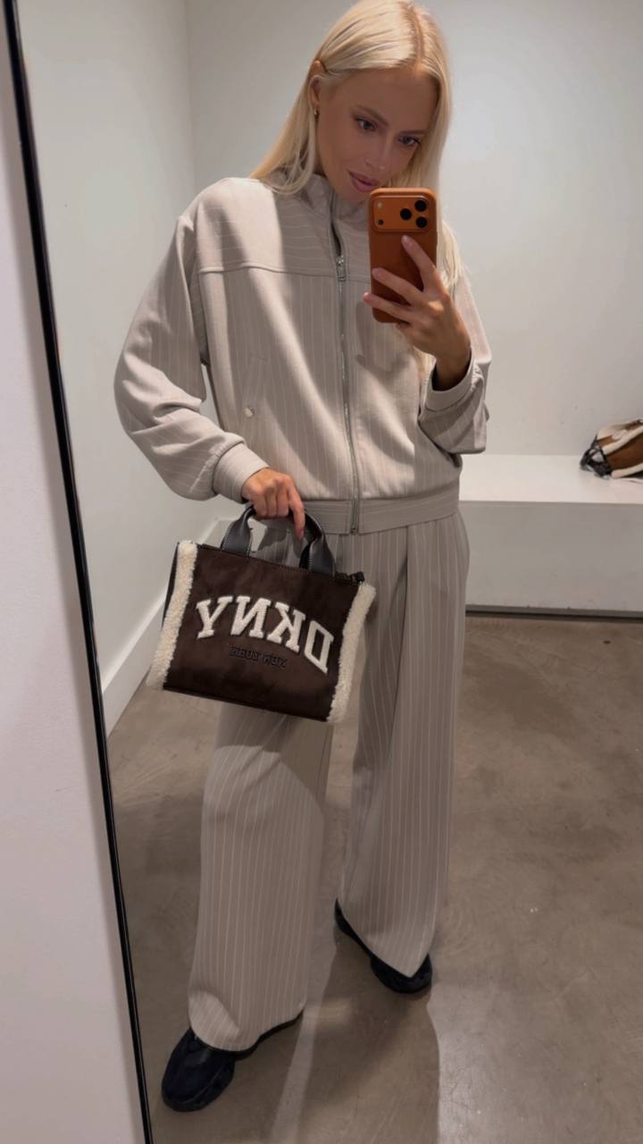 DKNY