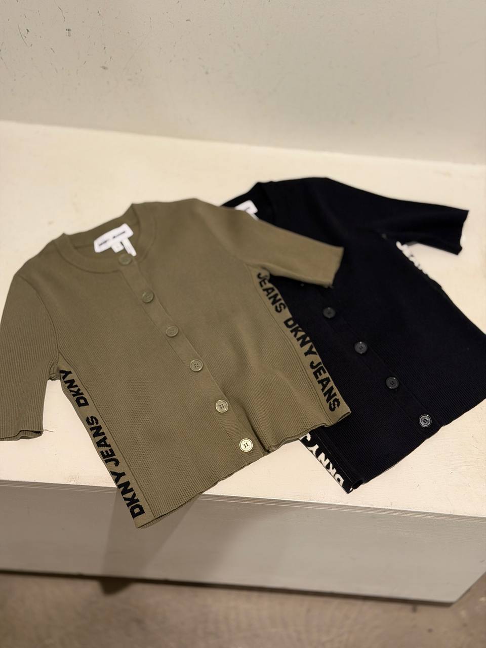 DKNY 🏷️47$