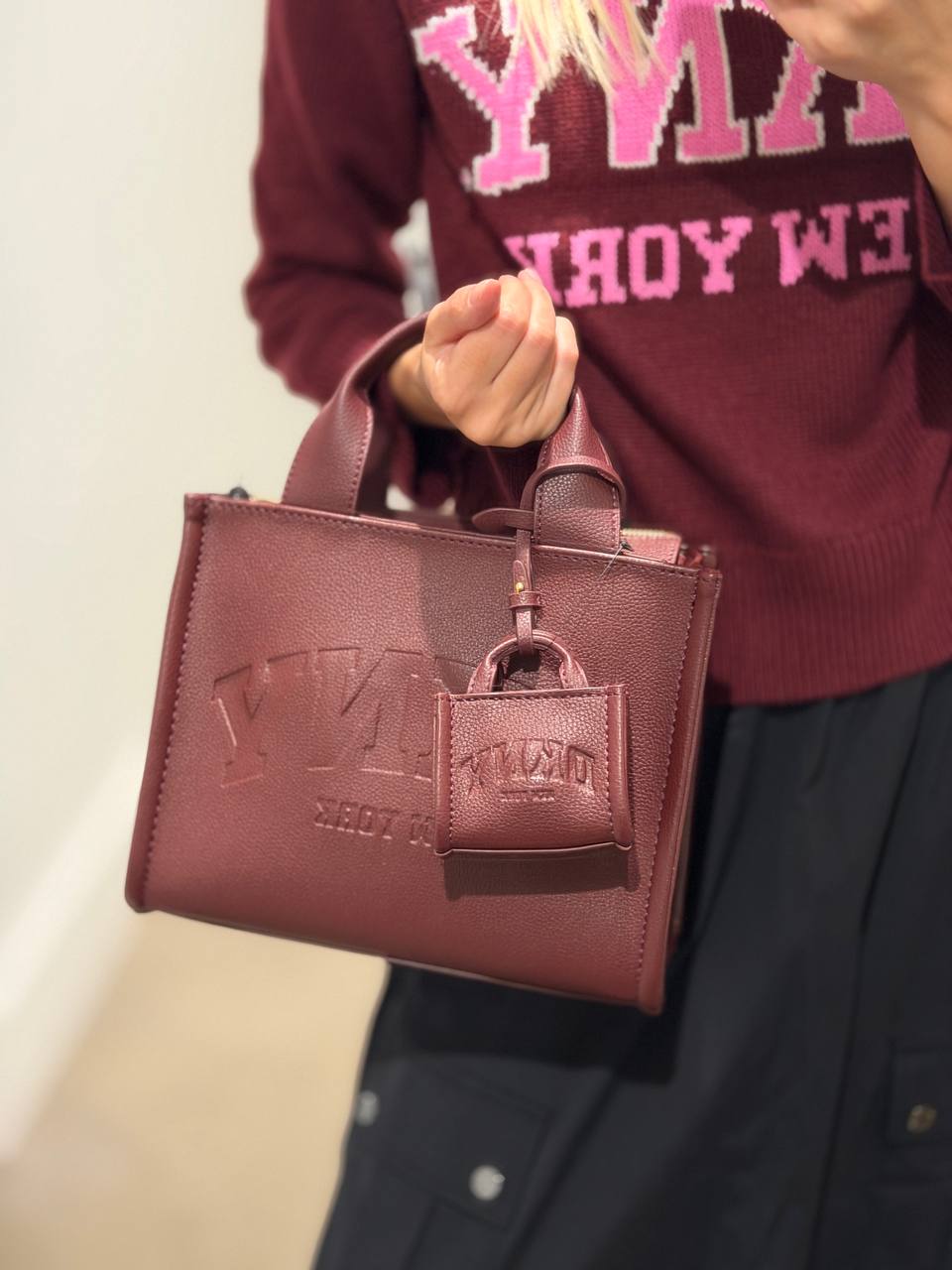 DKNY