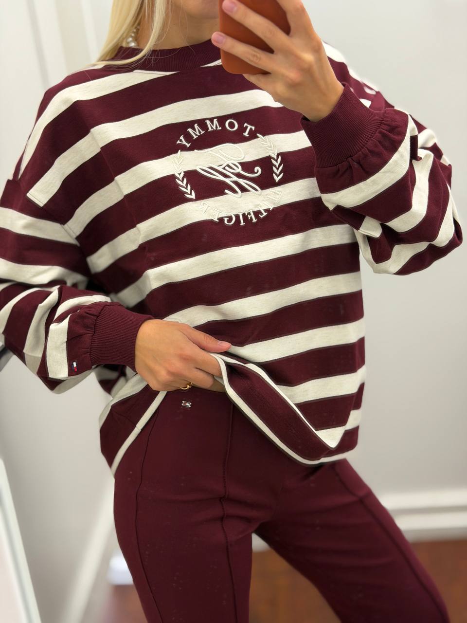 TOMMY HILFIGER