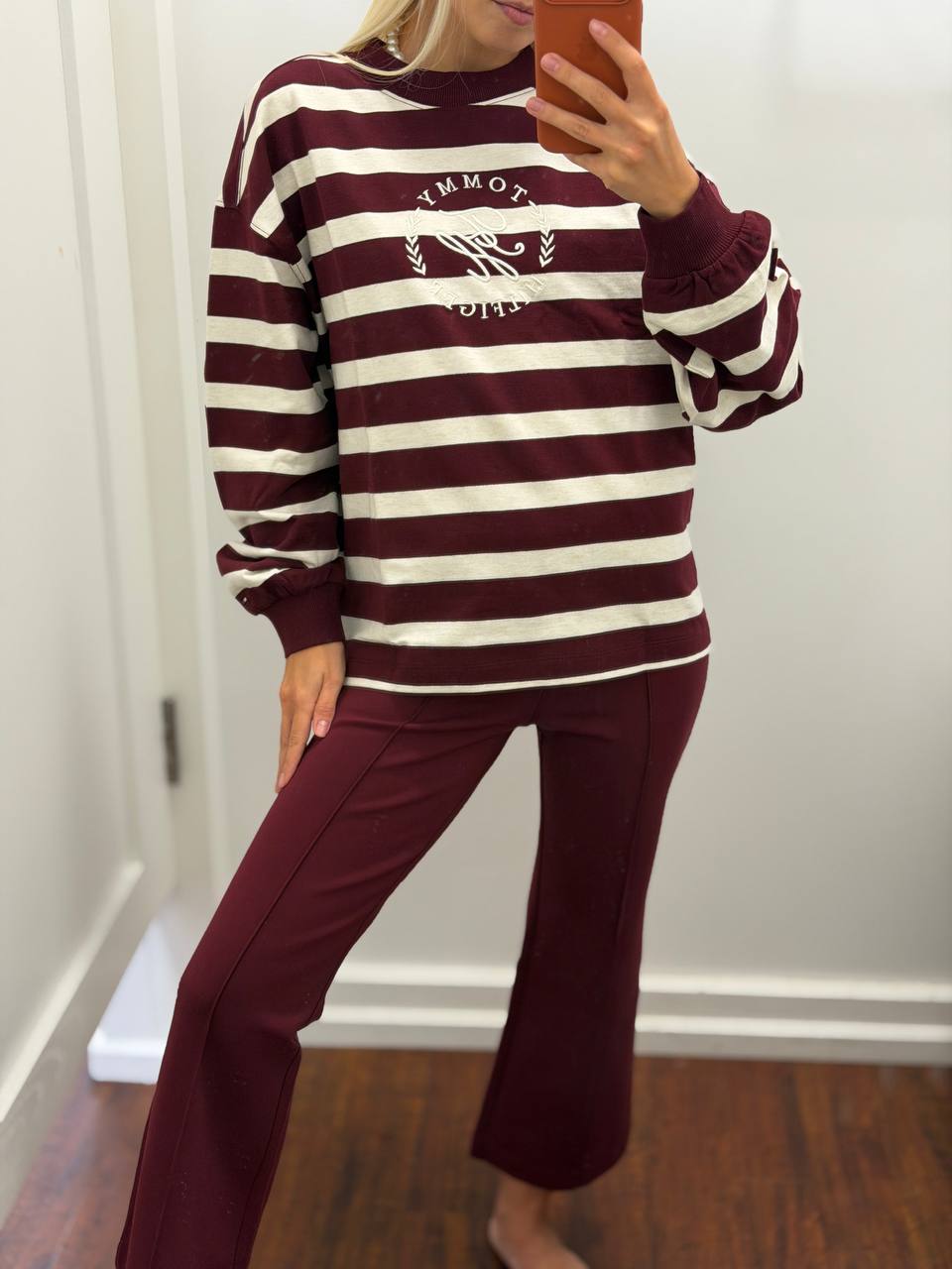 TOMMY HILFIGER
