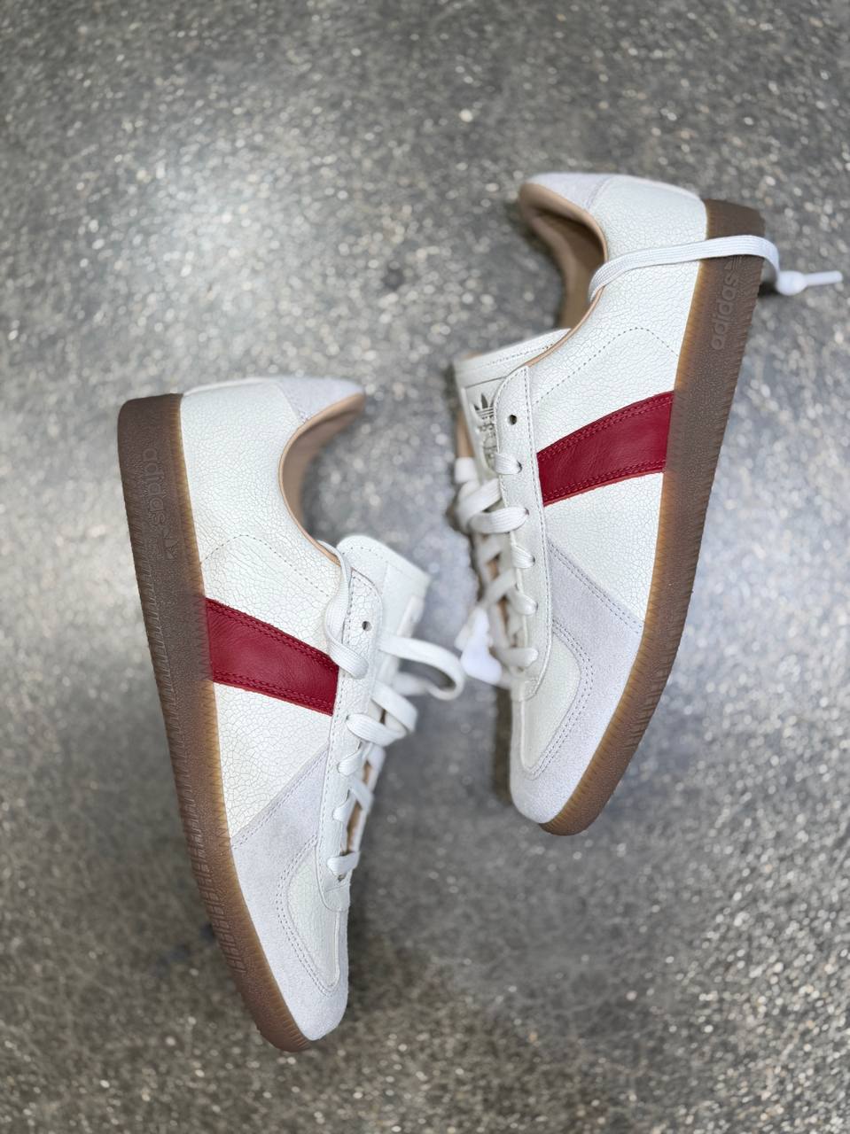 ADIDAS мужской 🏷️ 51$