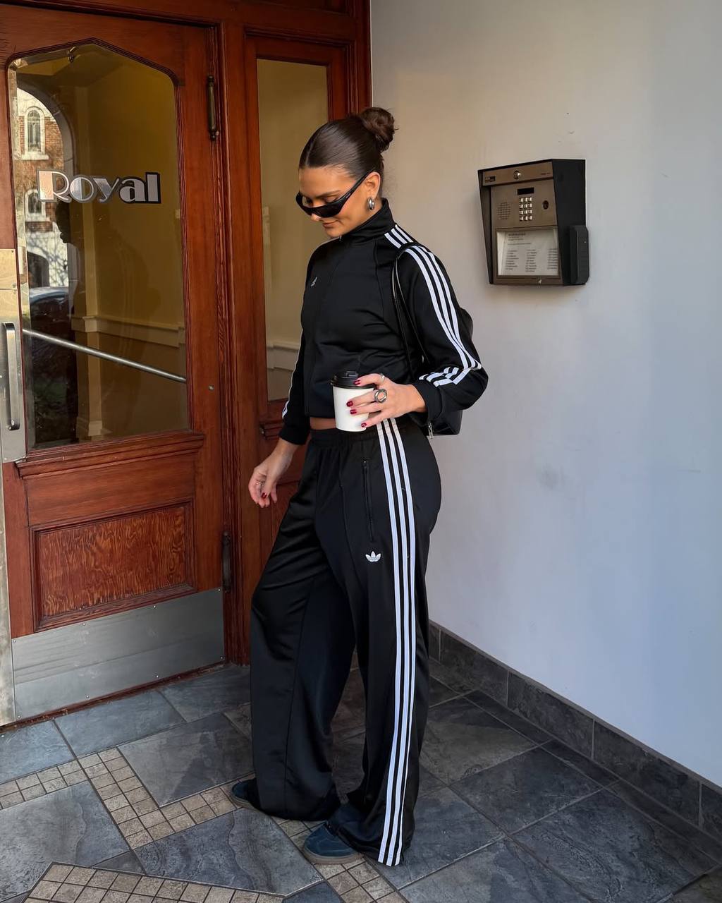 ADIDAS женская коллекция 🏷️ 53$