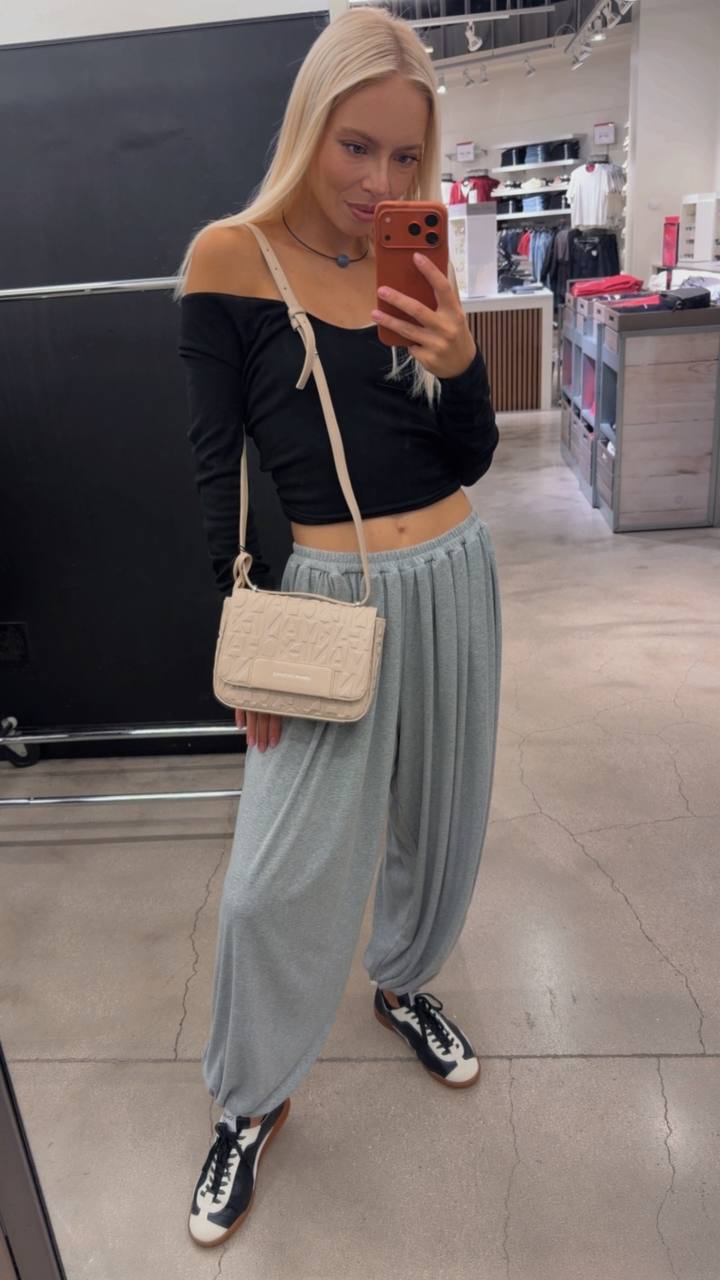 ARMANI EXCHANGE 🏷️ 66$