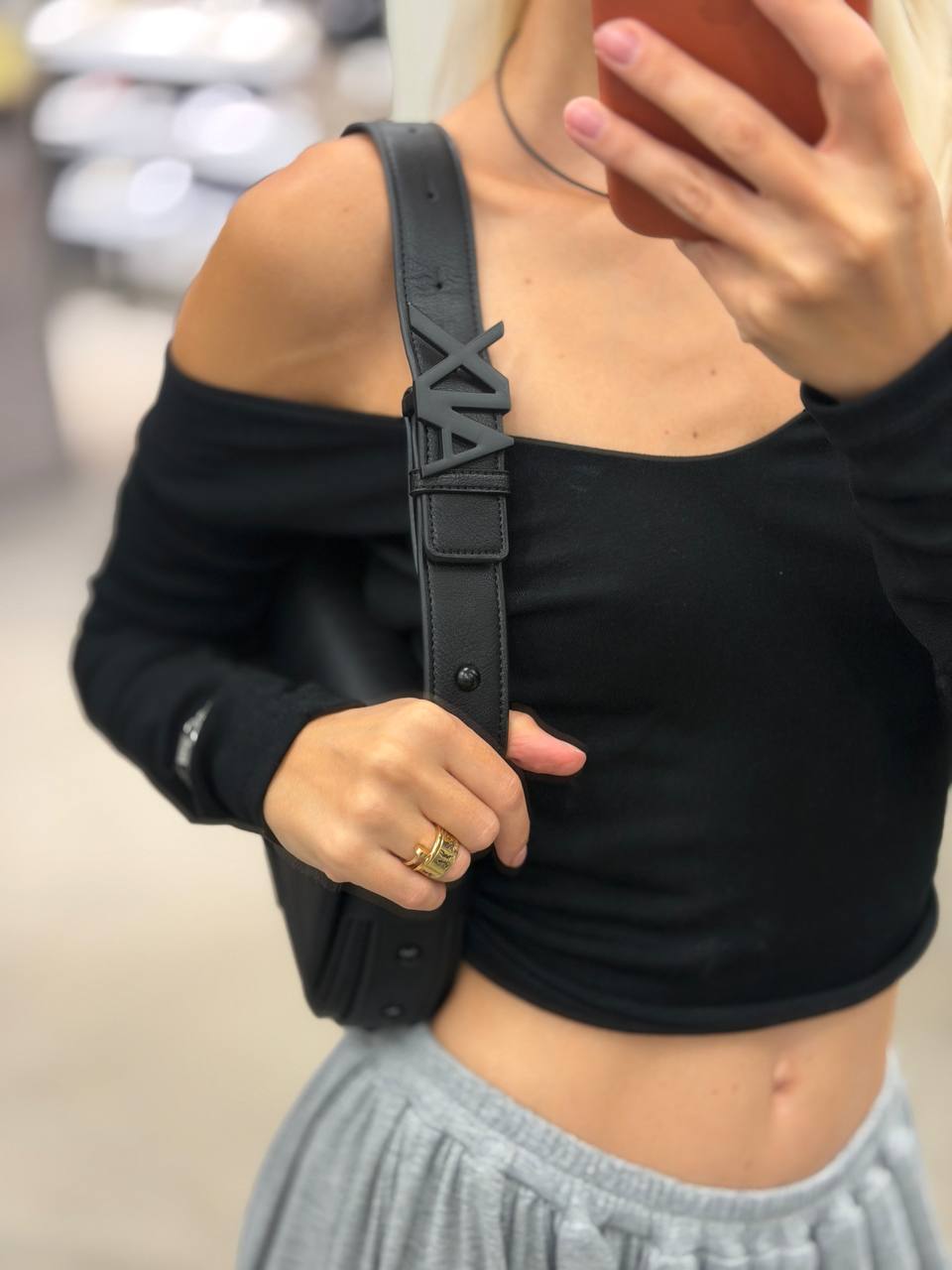 ARMANI EXCHANGE 🏷️ 83$
