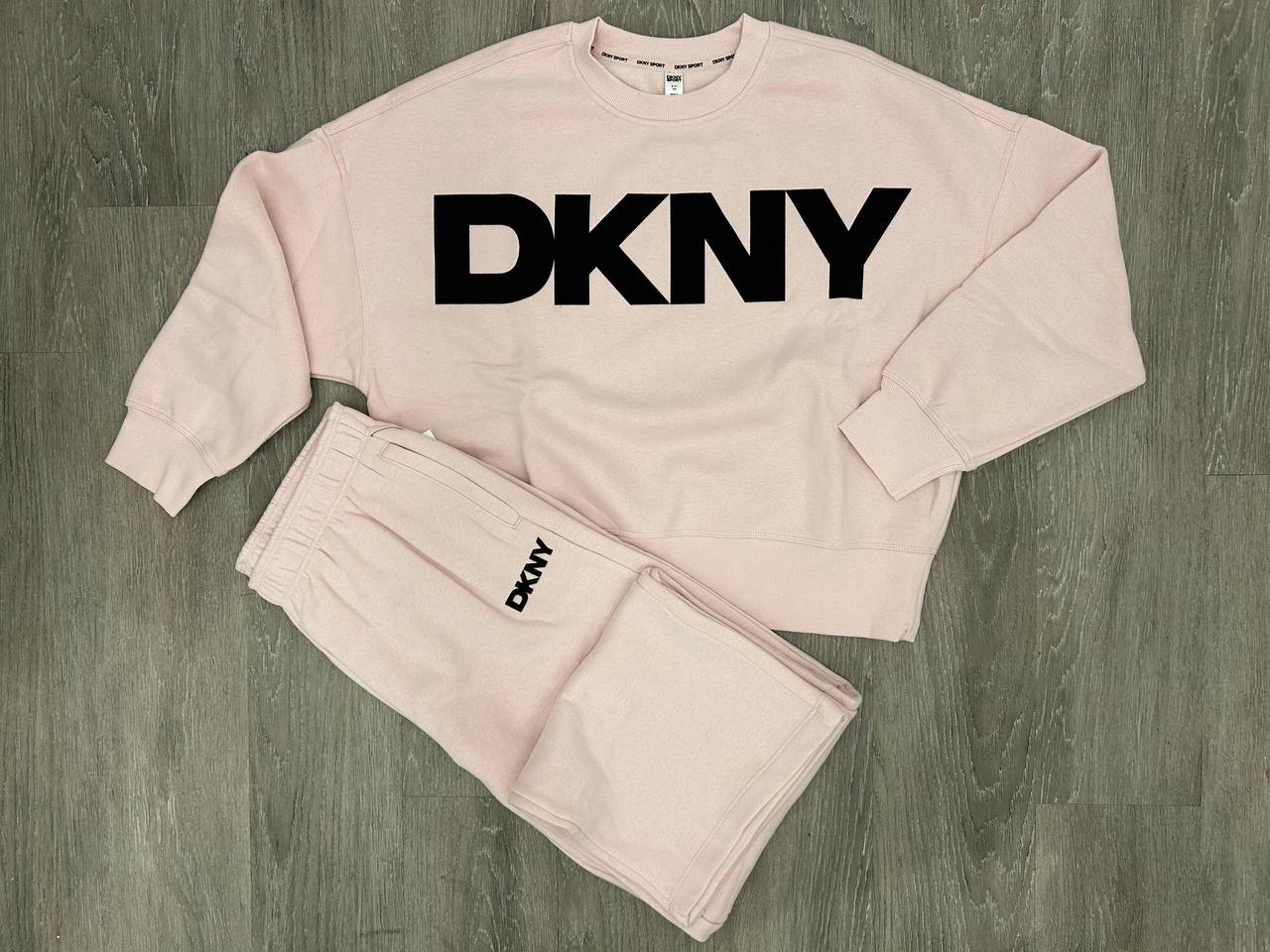 DKNY
