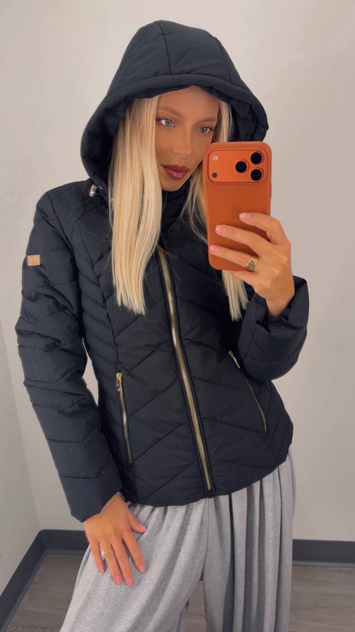 KARL LAGERFELD 🏷️ 61$