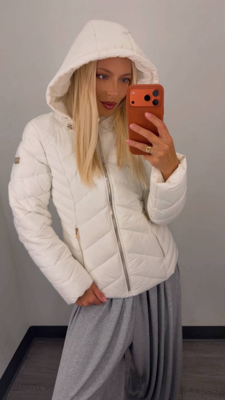 KARL LAGERFELD 🏷️ 61$