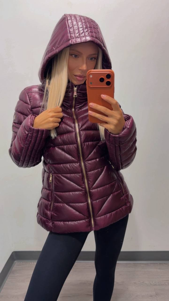 KARL LAGERFELD 🏷️ 81$