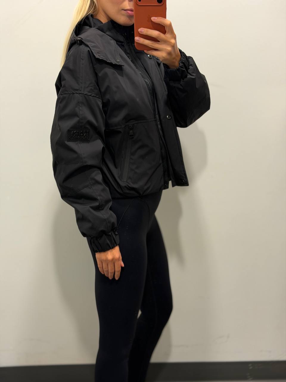 KARL LAGERFELD 🏷️ 81$