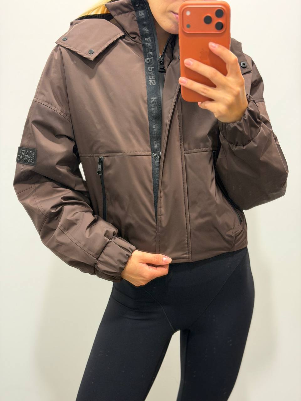KARL LAGERFELD 🏷️ 81$
