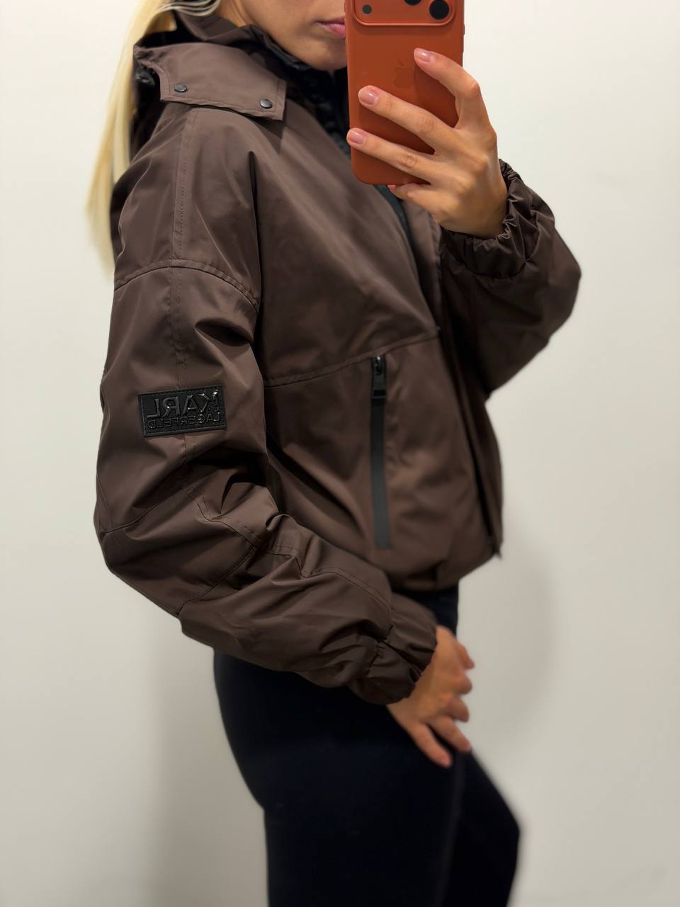 KARL LAGERFELD 🏷️ 81$