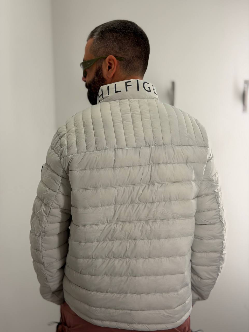 TOMMY HILFIGER 🏷️ 61$